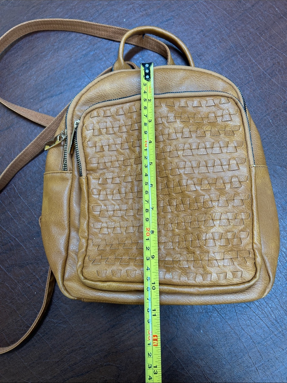 Tan backpack - Picture 3 of 7